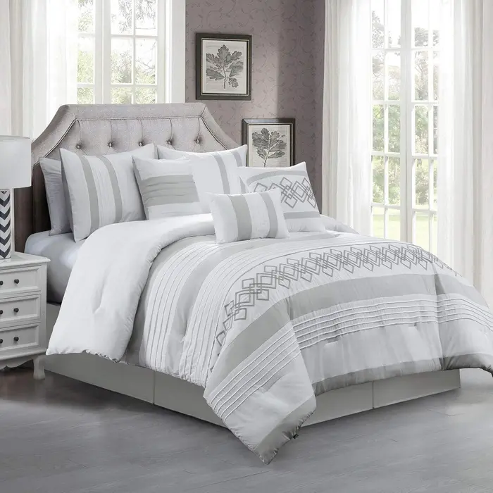 Conjunto de Edredom Ariel 7 Peças com Saia para Cama e Almofadas